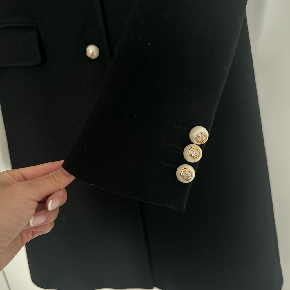 Gucci Black Wool Coat with Gold Buttons - Picture 4 of 8